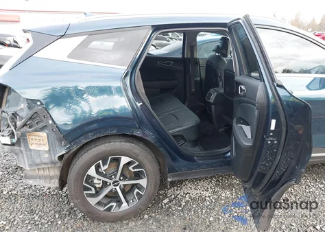 2023 Kia Sportage Hybrid Ex from USA, damaged, VIN KNDPVCAG1P7091973